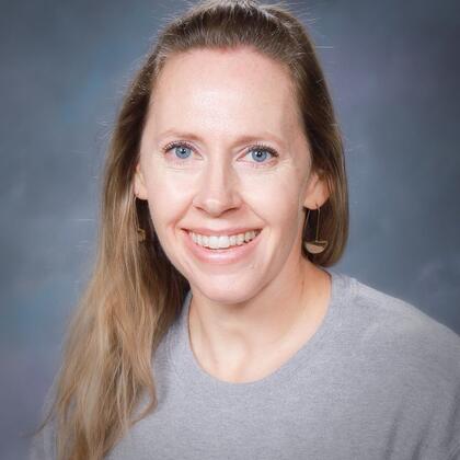 Photo of Stephanie Duncan