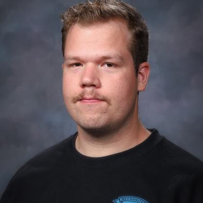 Photo of Noah Olsen