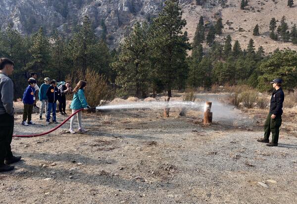 6th Graders Explore Forest Ecology and Wildfires at Columbia Breaks Interpretive Center