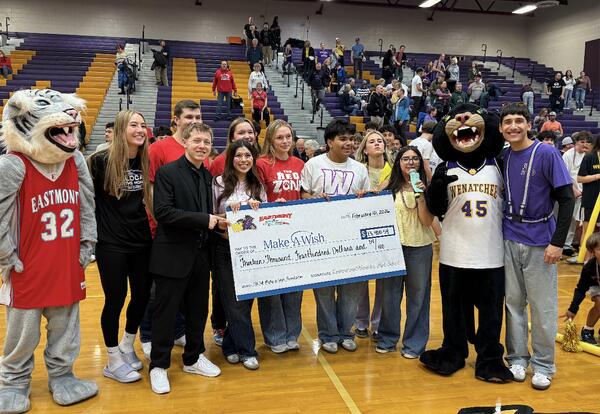 WHS Students Raise Over $8,500 to Support Members of the Community