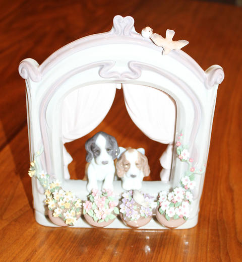 "Please Come Home" figurine showing two dogs looking out of window, looking pensively for their owner to come home.