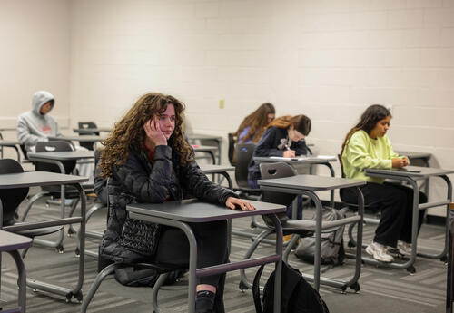 CCC Student Jacinda Wood attending Instructor Courey Feerer's Sociology Class