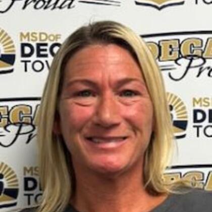 Photo of Jennifer Wright