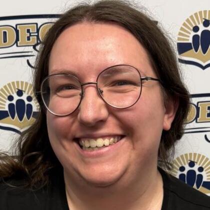 Photo of Julia Gordon