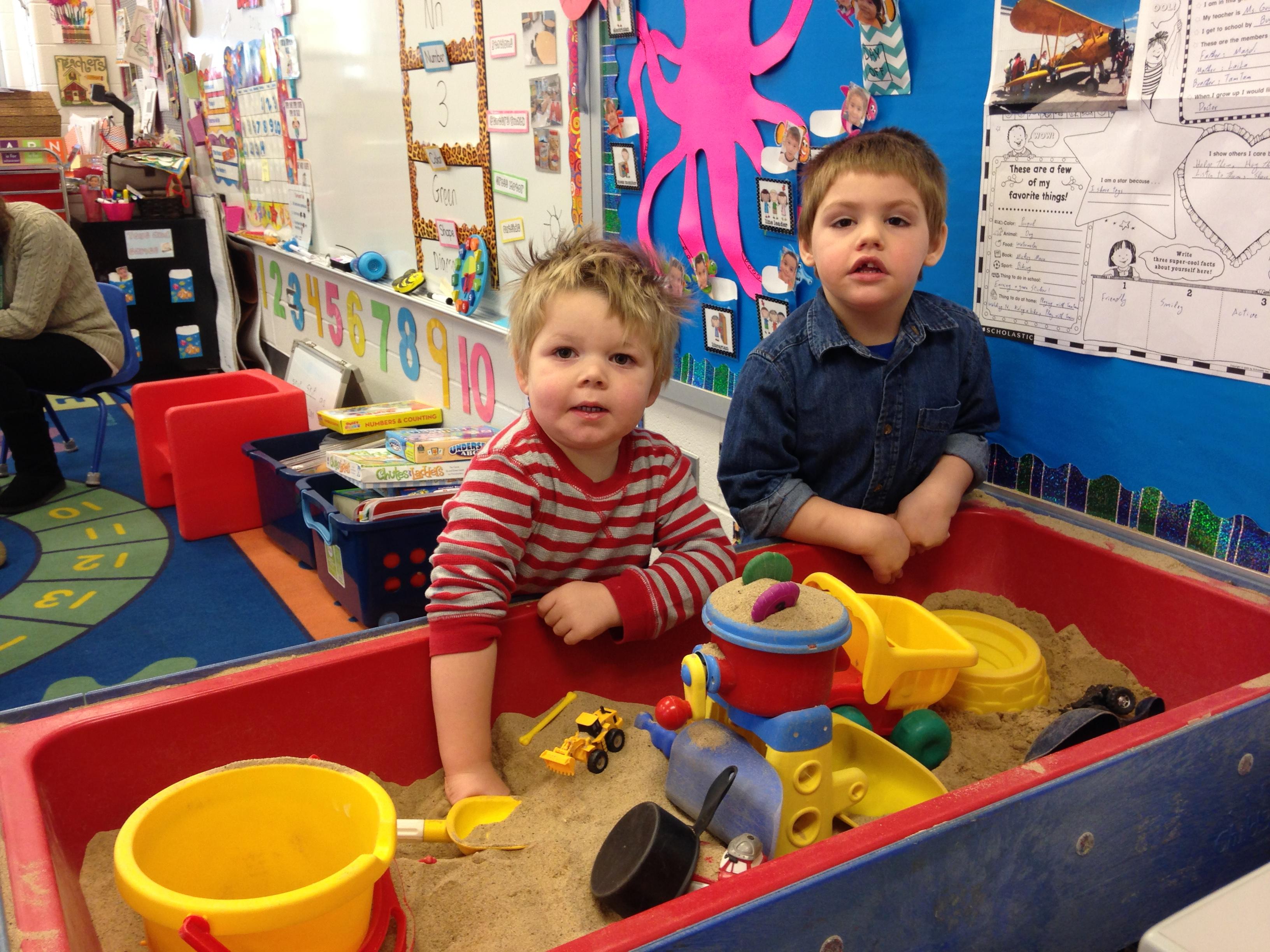 Elementary School Hazelgreen Elementary School