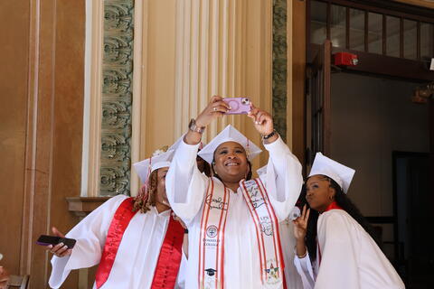 Image 12 of 460