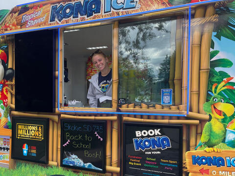 photo of kona ice server in the kona ice truck