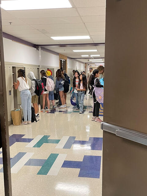The McCracken hallway fills with students