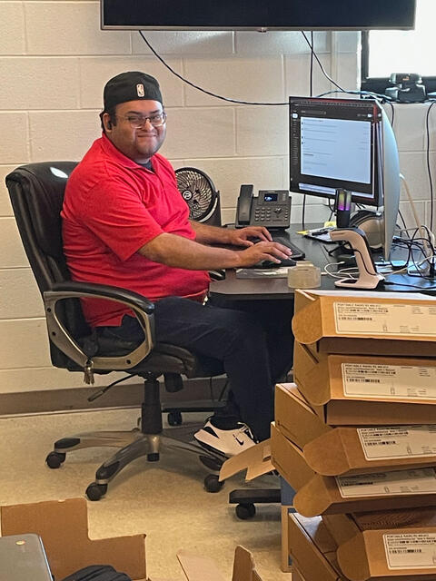 Team Team member ready to assist 