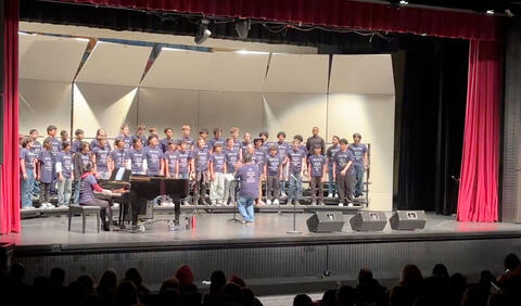 photo of choir students in performance