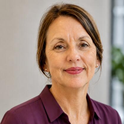 Photo of Bernadette Dervish